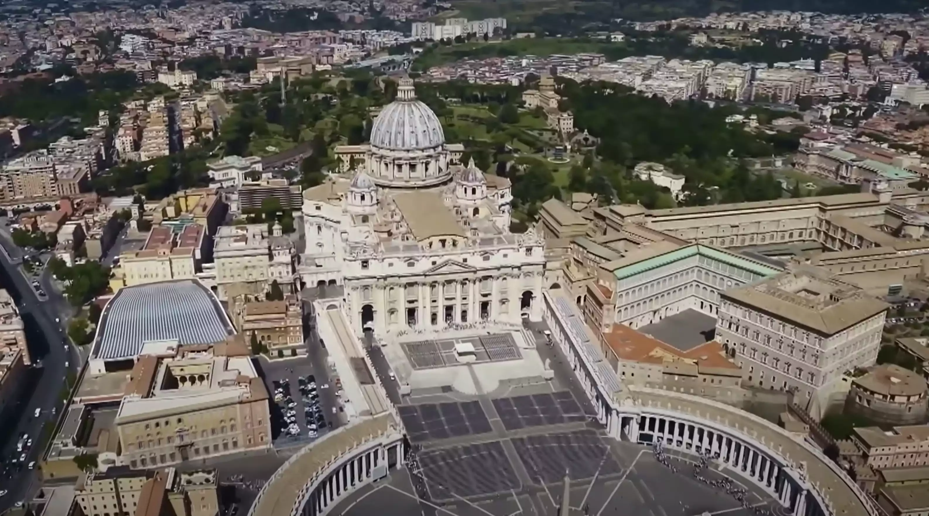 Drone-view-St.-Peter's-Basilica-majesty