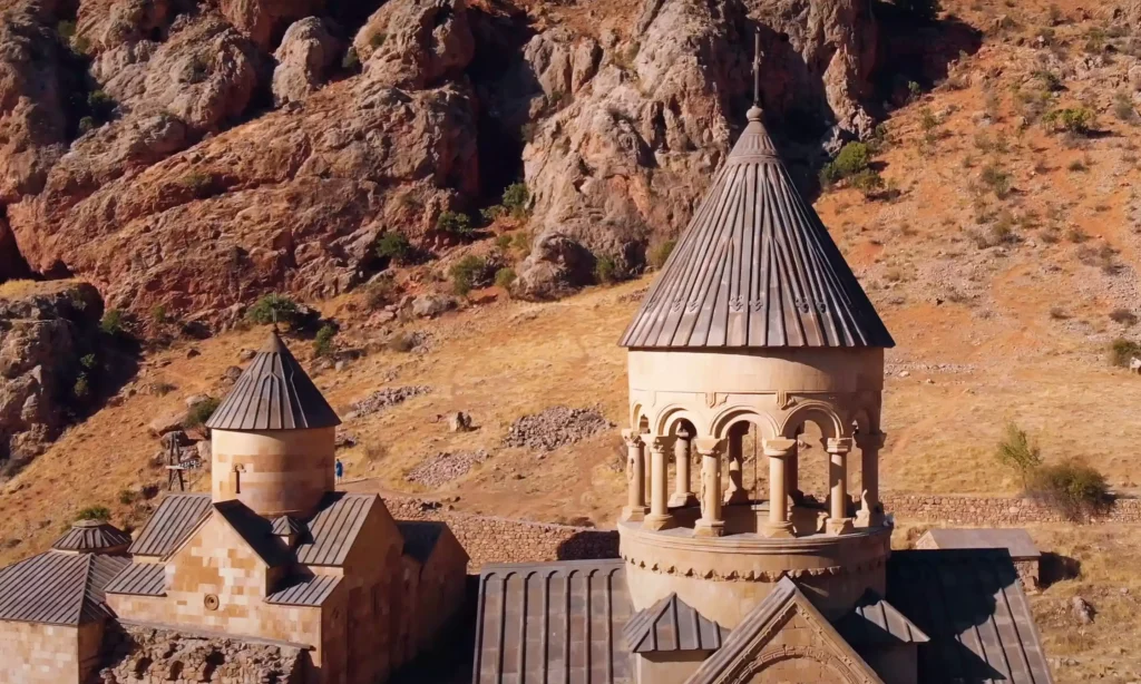 Historic-monastery-in-vast-Armenian-desert