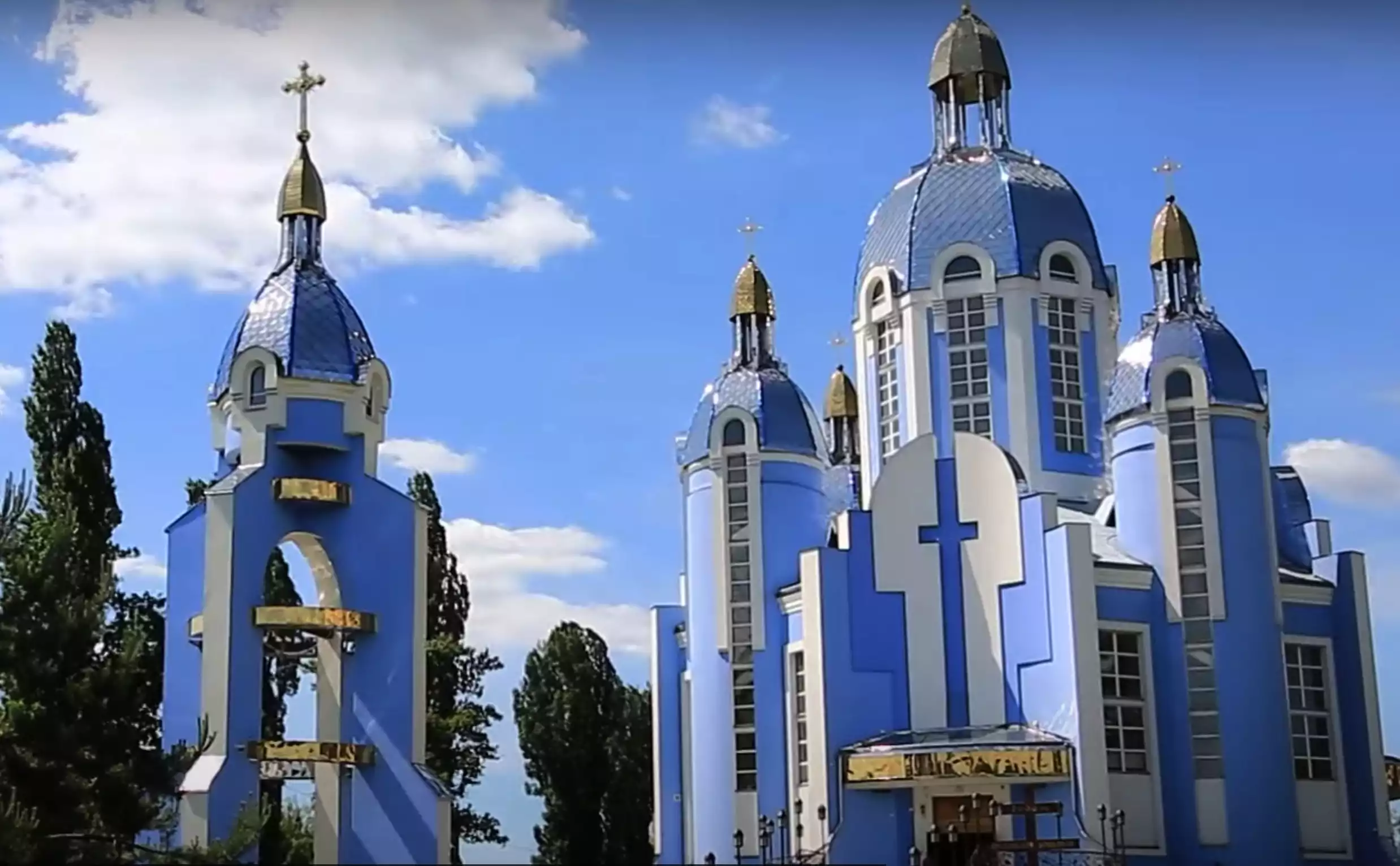 Majestic-blue-Eastern-Catholic-Church-under-sunny-skies