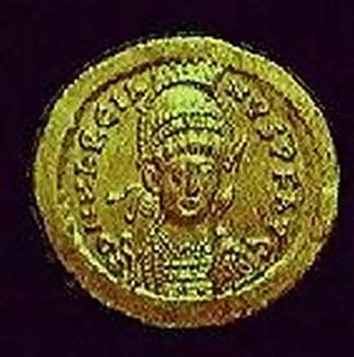 Byzantine-coin-Emperor-Marcian-intricate-design.