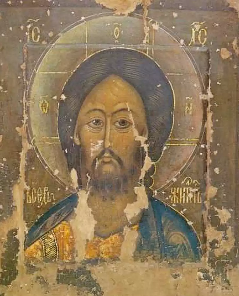 Iconic-Russian-style-Christ-portrait-with-elaborate-details